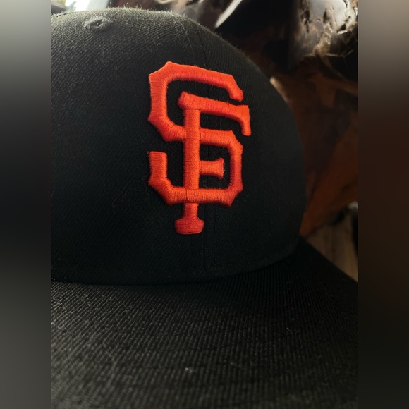 San Francisco Giants MLB Essential Black 9FIFTY Cap 2002 World Serious - Picture 3 of 16